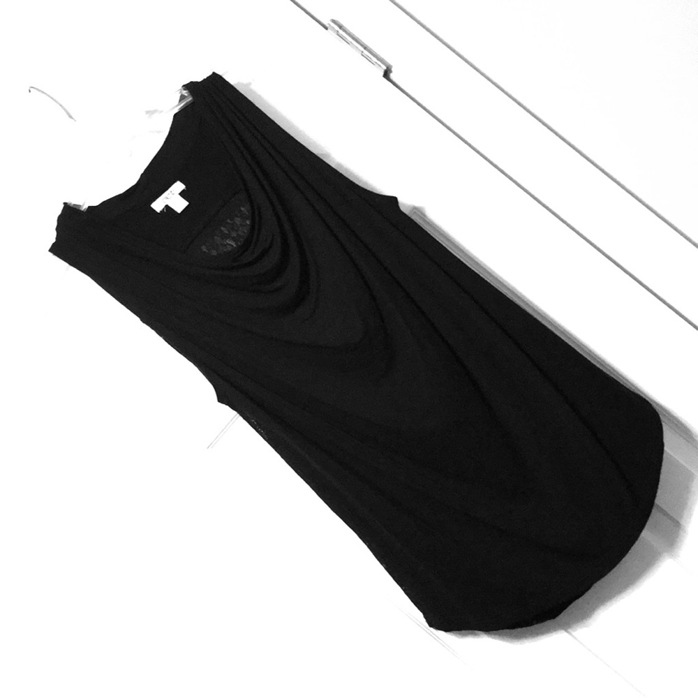 Cache draped black top